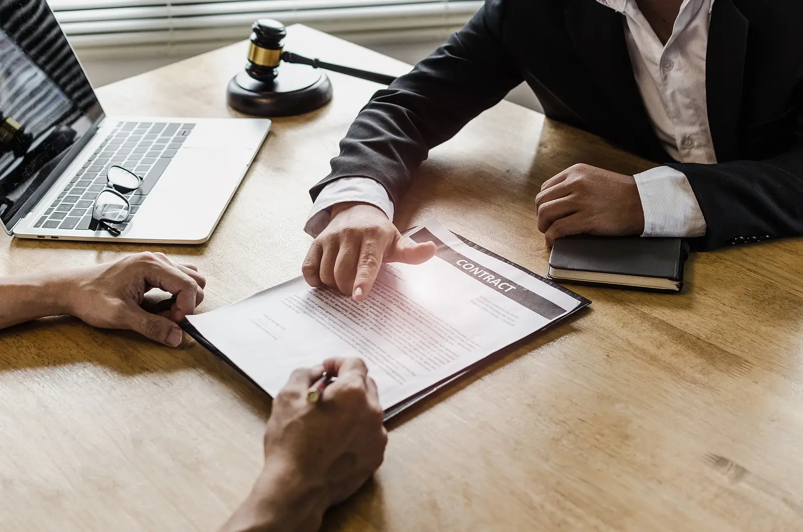 Trade-Offs That Shape Vendor Outcomes for Washington DC HOAs