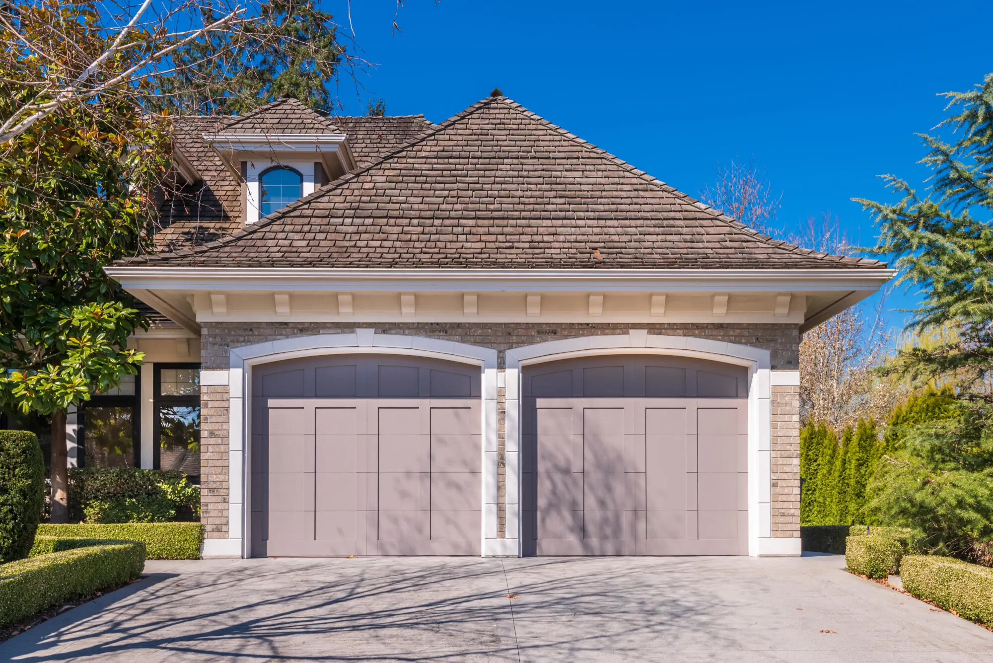 HOA Property Maintenance: Tips for a Pristine Hyattsville, MD Community
