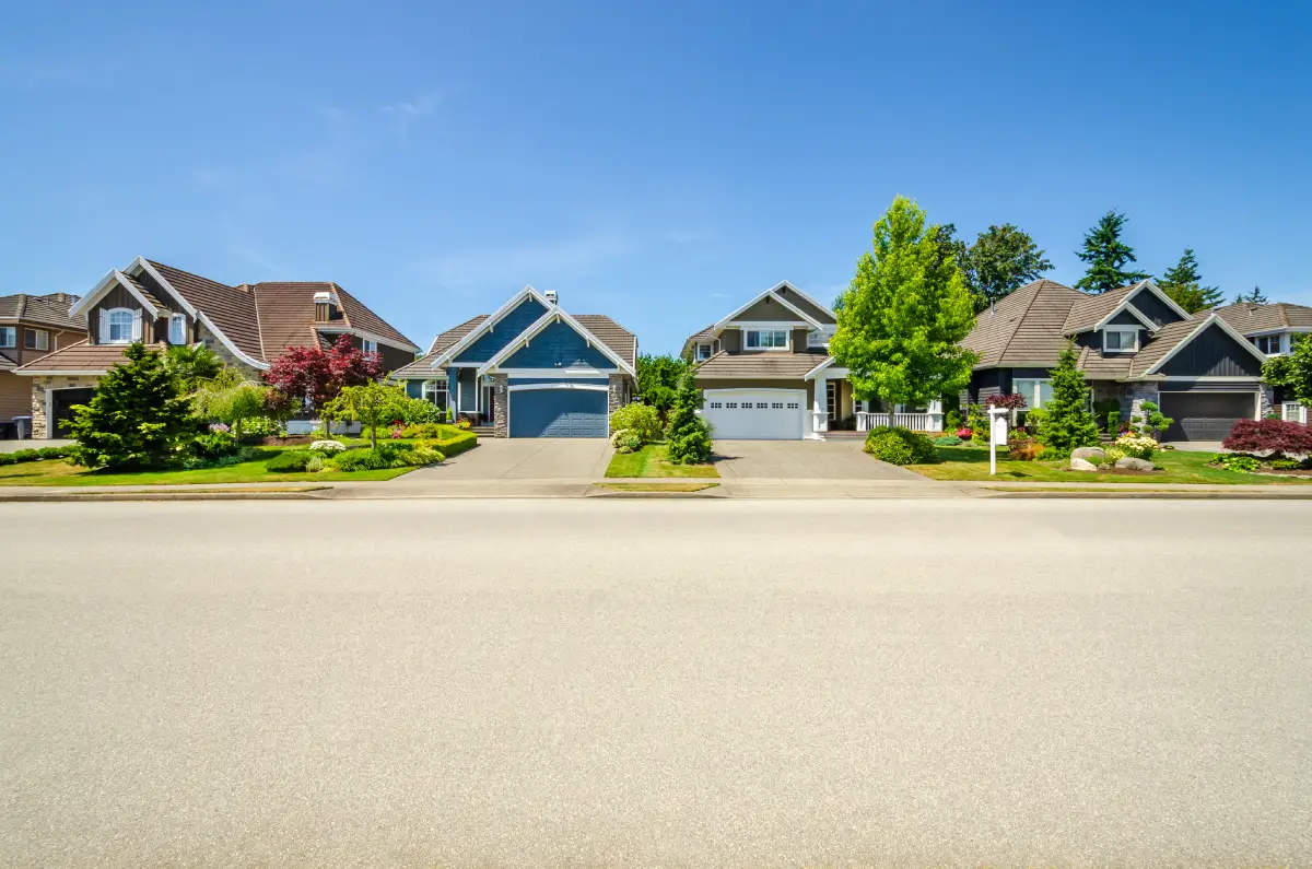 Fostering Compliance and Harmony in Your HOA: Essential Strategies for a Thriving Community