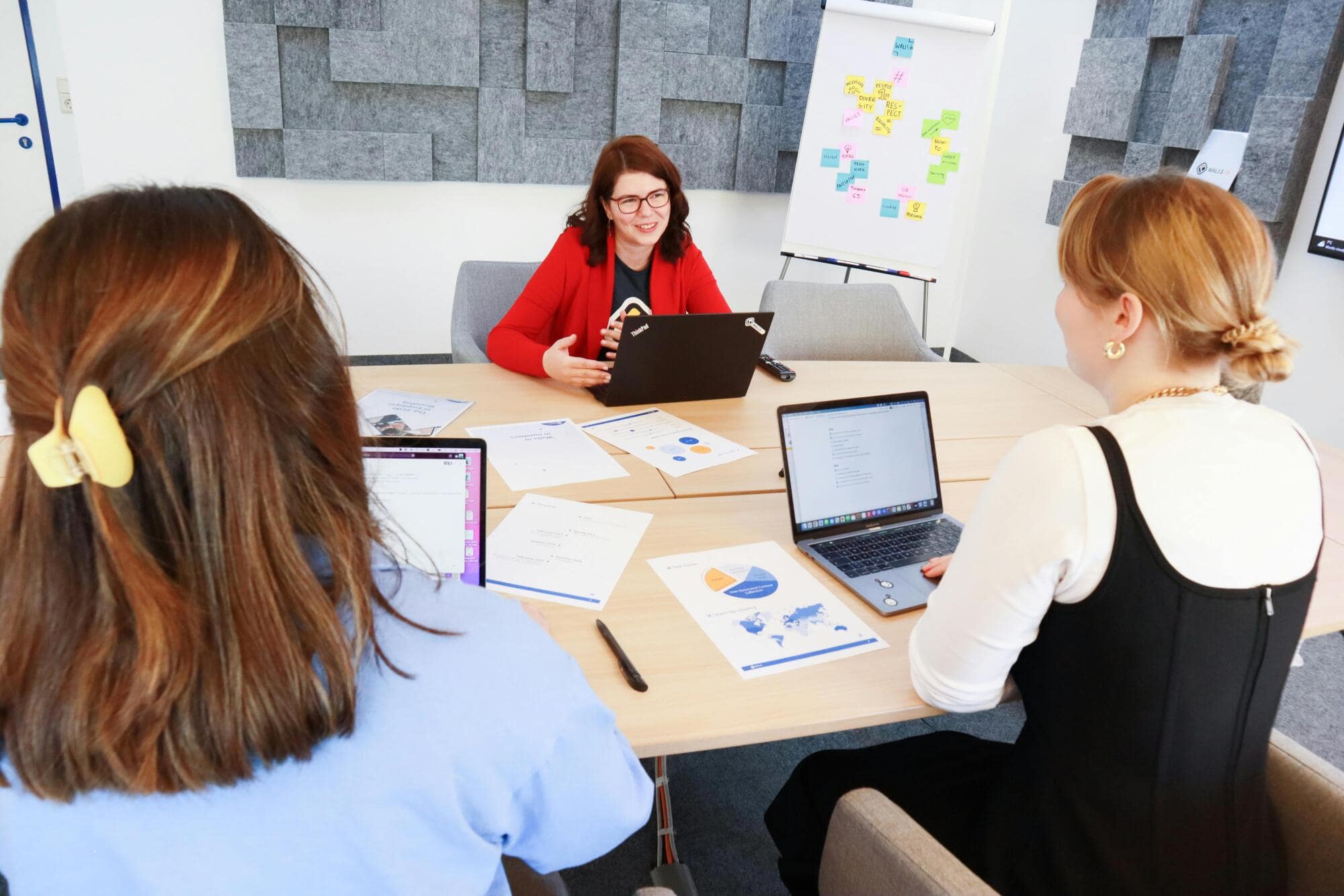 How to Get More Homeowners to Attend HOA Meetings
